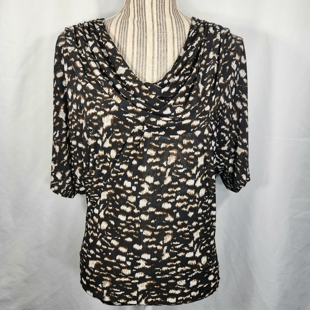 Isabella Rodriguez Black Brown White Print Short Sleeve Drape Neck Top Sz Small